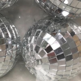 Silver Disco Balls 10cm x 4