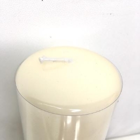 Wool White Daphne Candle 15cm