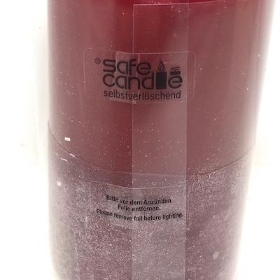 Dusky Red Daphne Candle 10cm