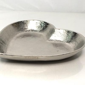 Metal Heart Plate 16cm