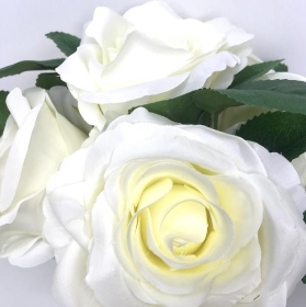 Ivory Rose Bundle 28cm 