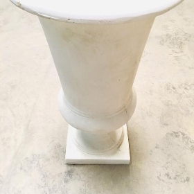 Cream Victoria Urn 57cm