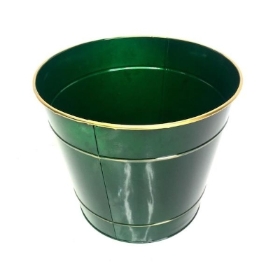 Green Christmas Planter 20cm