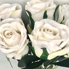 Ivory Velvet Rose Bundle 35cm