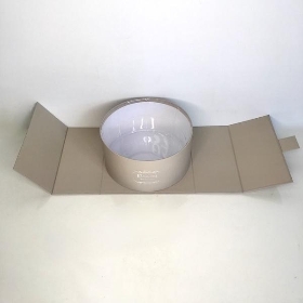 Grey Surprise Box 21.5cm