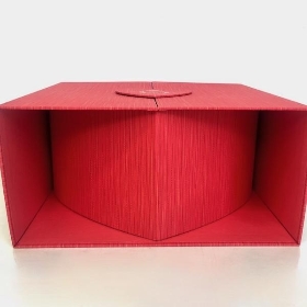 Red Heart Box 21.5cm