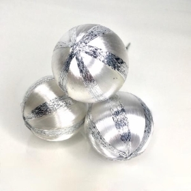 3 x Silver & White Balls 17cm