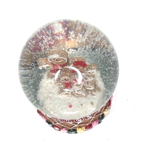 Gingerbread Family Snow Globe 8cm