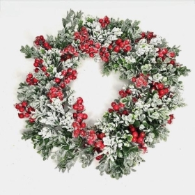 Iced Berry Boxwood Wreath 35cm