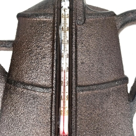 Cast Iron Watering Can Thermometer 17cm