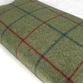 Green Tweed Picnic Rug 142cm