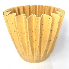 Yellow Coffee Husk Corrugated Pot 19cm