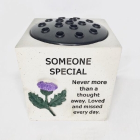 Someone Special Thistle Pot 15cm