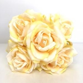 Yellow Rose Bundle 25cm