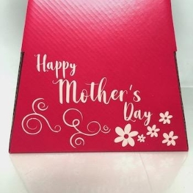 Cerise Happy Mothers Day Sweet Bouquet Box x 30