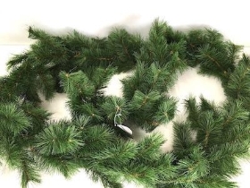 Green Deluxe Spruce Garland 270cm